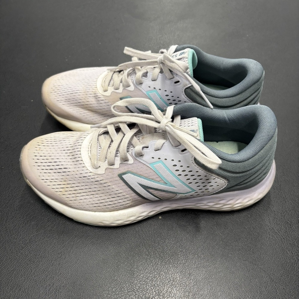 New Balance Womens 520v7 Running Shoes Size 8 White Purple